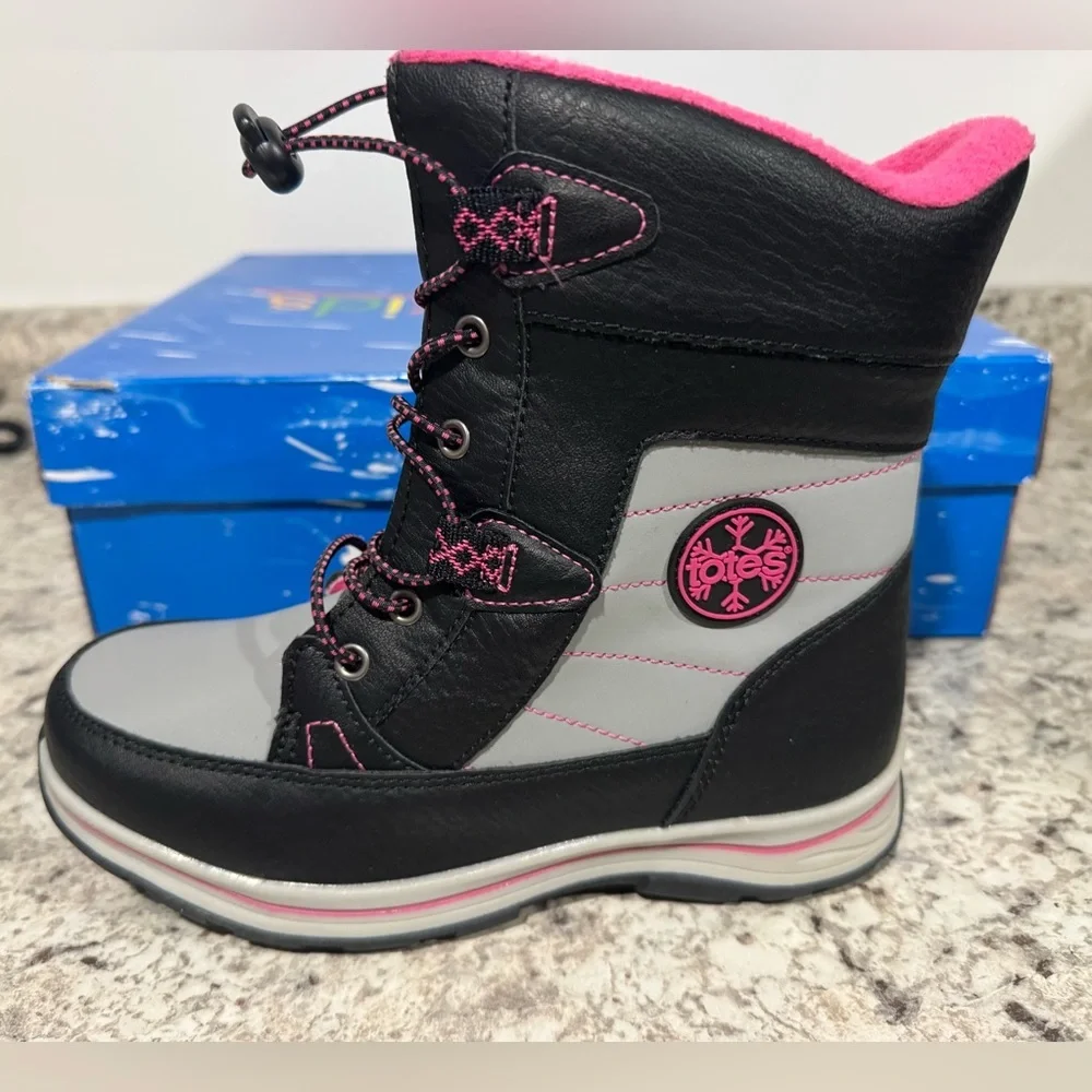 NEW W/ BOX Totes ThermoLite Black / Pink / Gray Winter Snow Boots Size Girls 3M